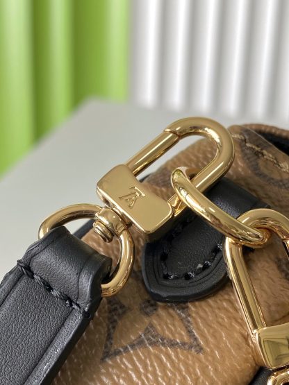 Louis Vuitton M26587CHAIN ​​IVY Chain Crossbody Bag - Image 5