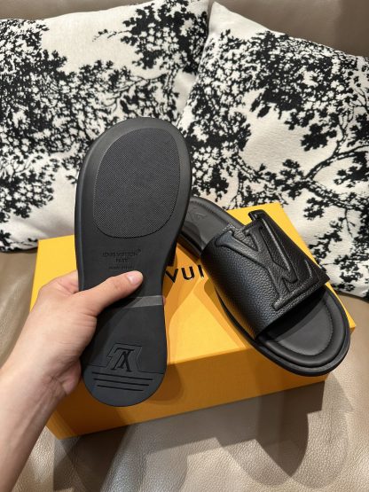 Louis Vuitton full leather slippers - Image 5