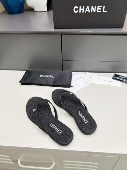 Chanel Spring/Summer Black Leather Denim Flip-Flops - Image 5