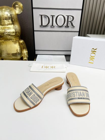 Dior women's monogram embroidered leather sole elegant high-heeled sandals - Image 5