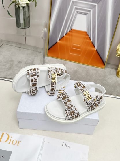 Dior casual platform sandals - Image 5