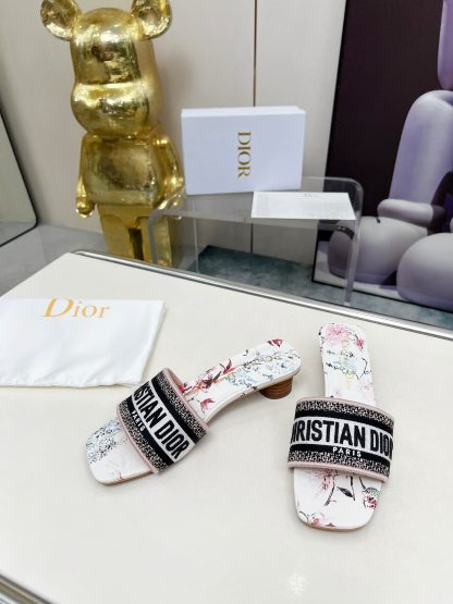 Dior hot-selling true silk satin high-heeled sandals - Image 5