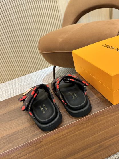 Louis Vuitton classic old pattern slippers - Image 5