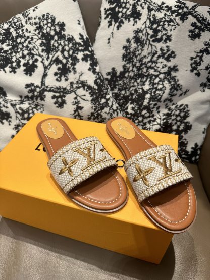 Louis Vuitton New Classic Slippers with Embroidery - Image 5