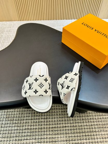 Louis Vuitton Pool Pillow Comfort Slide Sandals - Image 5