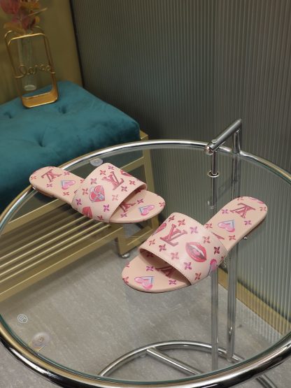 Louis Vuitton low-top flip flops - Image 7