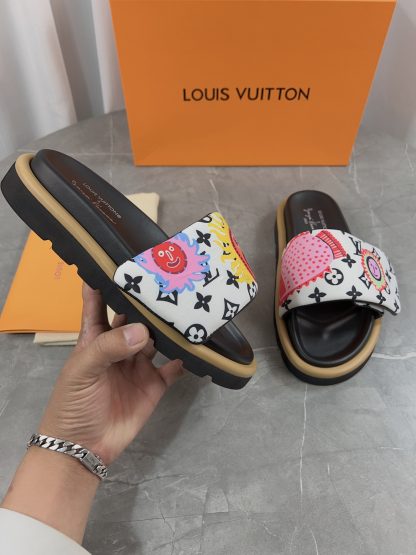 Louis Vuitton Pool Pillow Comfort Flat Sandals - Image 6