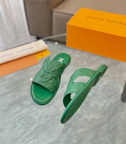 Louis Vuitton embossed grained leather slippers - Image 6