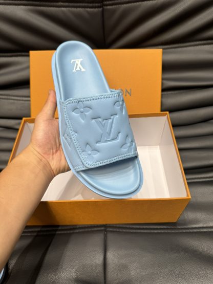 Louis Vuitton high-end men's summer slippers - Image 6