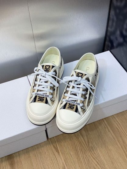 Dior Thick-soled Canvas Shoes - Image 6