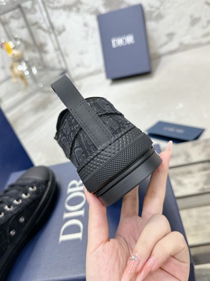 Dior Classic Couple's Low-Top Sneakers - Image 6
