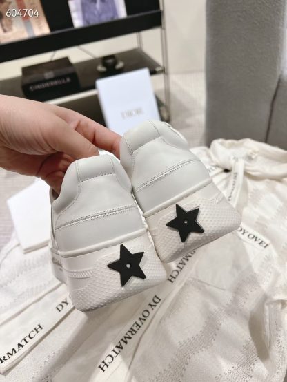 Dior's new thick-soled white shoes - Image 6