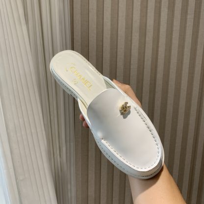 Chanel Early Spring White Classic Perfect Match Flash Brick Daily Sandals - Image 6