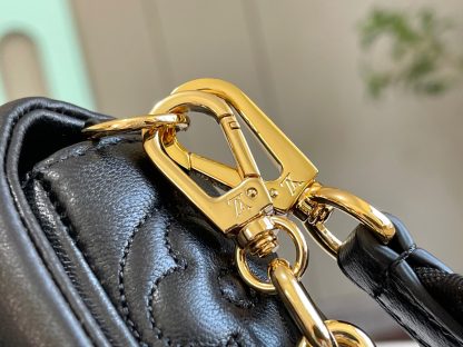 Louis Vuitton New Three-Color Wallet on Strap Handbag - Image 6