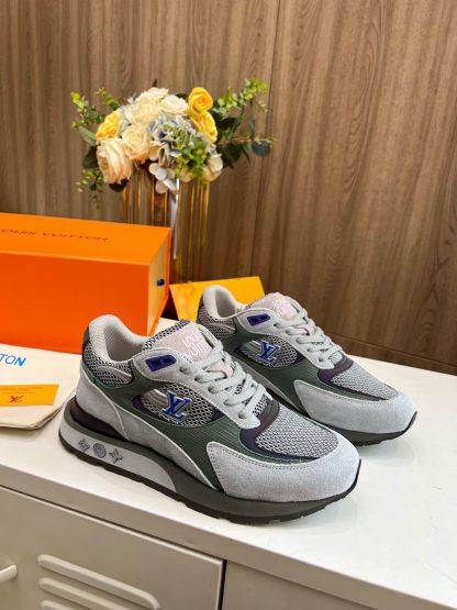 Louis Vuitton breathable diamond mesh sneakers - Image 7
