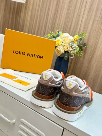 Louis Vuitton breathable diamond mesh sneakers - Image 6