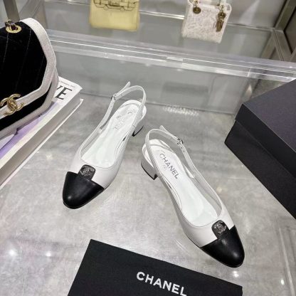 Chanel Spring and Summer New White Comfortable Low Heel Sandals Heel Height 3.5cm - Image 6