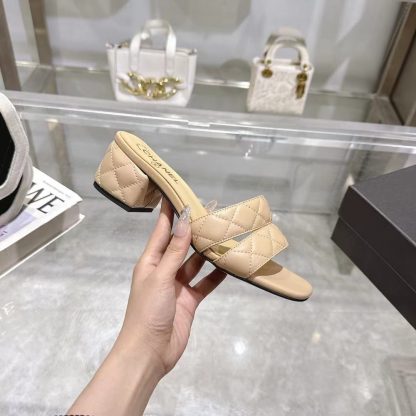 Chanel Spring/Summer New Arrival Apricot Embroidered Linge Classic Sandals Heel Height 5cm - Image 6