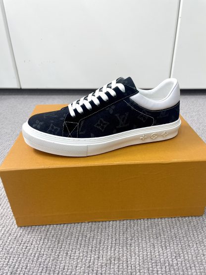 Louis Vuitton Men's Fashion Casual Sports Shoes - Image 6