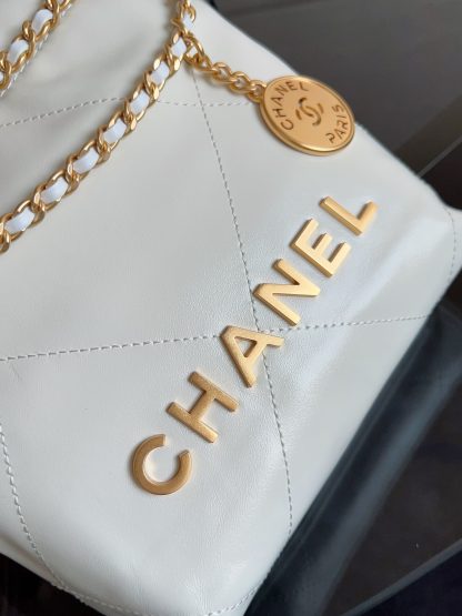 Chanel Classic Minisize 22 Bag - Image 6