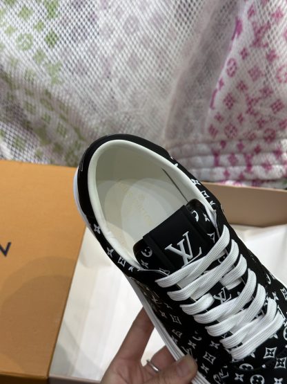 Louis Vuitton men's high-end casual sports shoes - Image 6