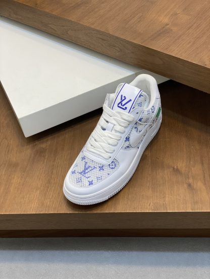 Louis Vuitton co-branded casual sneakers - Image 6