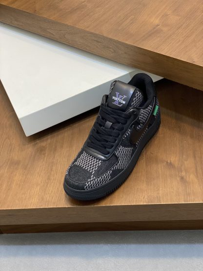 Louis Vuitton co-branded casual sneakers - Image 6