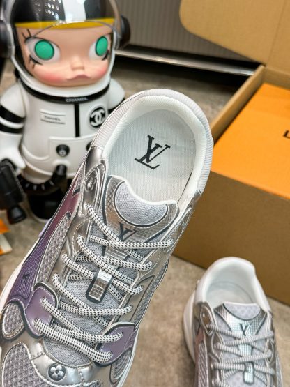 Louis Vuitton Olympia series couples' models Silver Horn King leisure sports shoes running shoes - Image 7