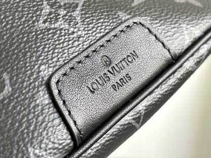 Louis Vuitton Black Flower DISCOVERY Waist Bag Chest Bag - Image 6