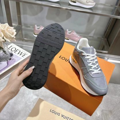 Louis Vuitton Neo Run Away sneakers - Image 7