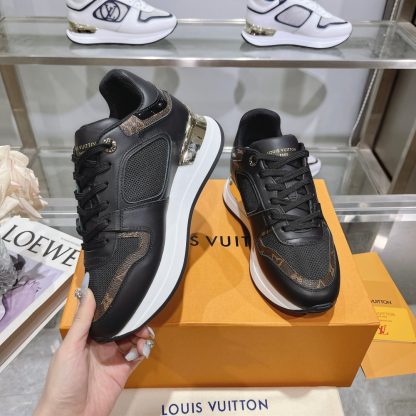 Louis Vuitton Neo Run Away sneakers - Image 7