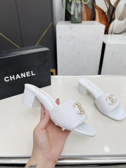 Chanel 2025 new white fabric sheepskin thick heel sandals - Image 6