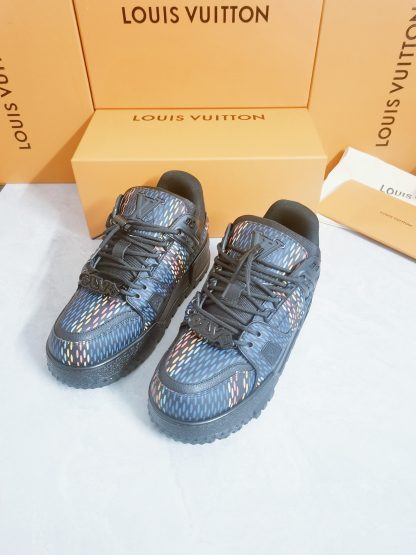 Louis Vuitton Trainer DIY Buckle Sneakers - Image 6