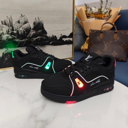 Louis Vuitton Trainer Velcro Low-top Sneakers - Image 6