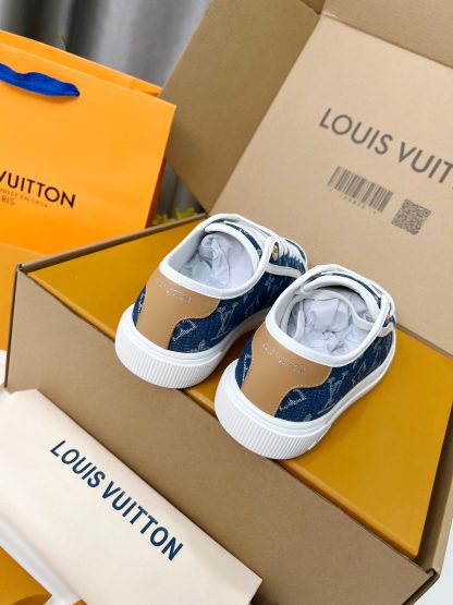 Louis Vuitton Spring and Summer New Canvas Shoes - Image 7
