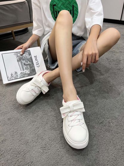 Louis Vuitton classic sneakers - Image 7