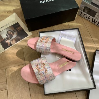 Chanel spring and summer new pink goddess elegant and durable flat sandals - Image 6