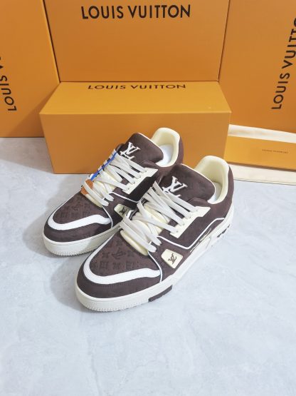 Louis Vuitton Couple's Trainer Sneakers - Image 6