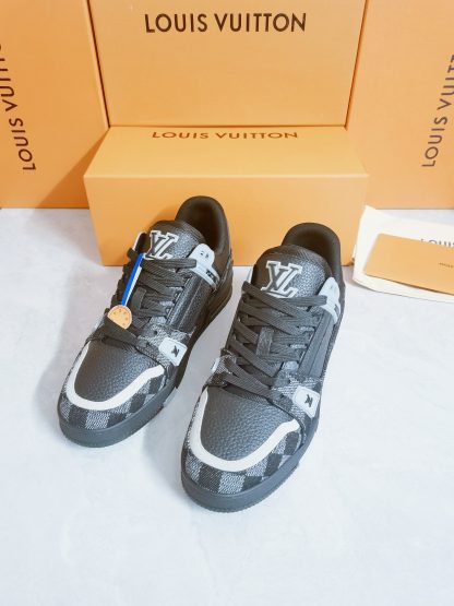 Louis Vuitton Couple's Trainer Sneakers - Image 6