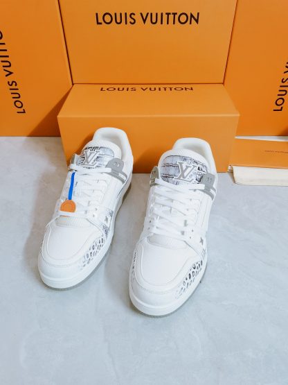 Louis Vuitton Couple's Trainer Sneakers - Image 6