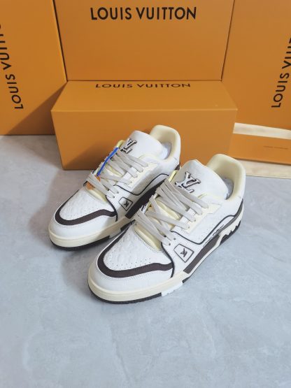 Louis Vuitton Couple's Trainer Sneakers - Image 6
