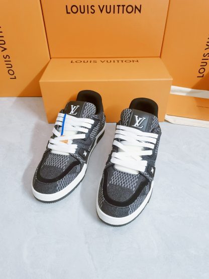 Louis Vuitton Couple's Trainer Sneakers - Image 6