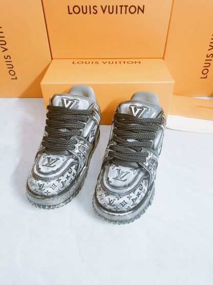 Louis Vuitton washed popular men's sports shoes - Image 6