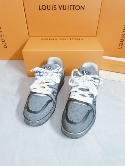 Louis Vuitton washed popular men's sports shoes - Image 6