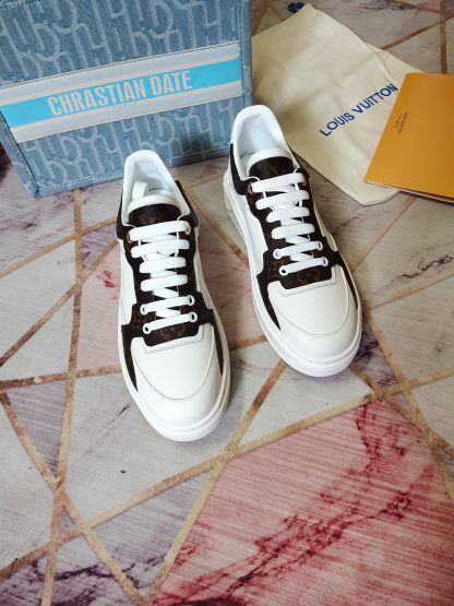 Louis Vuitton's new white thick-soled shoes for early spring - Image 6
