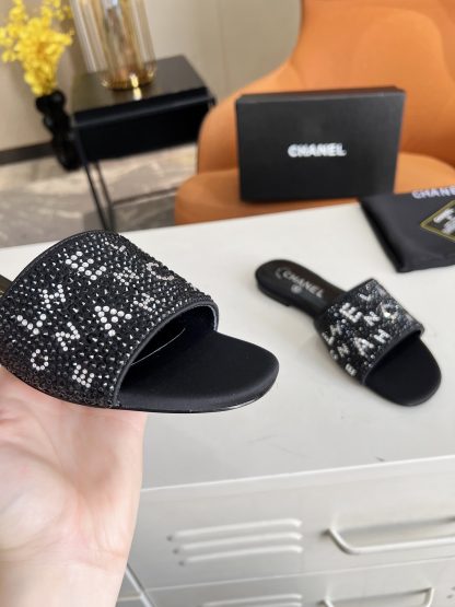 Chanel's most beautiful early spring super shiny beautiful water brick black sandals - Image 5