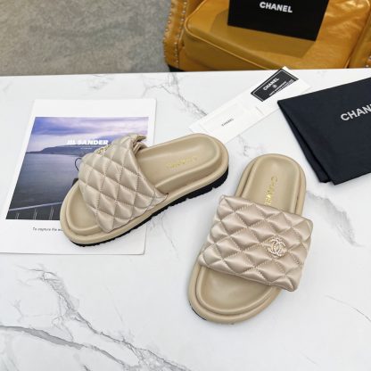 Chanel Couple's High-end Fashionable Apricot Sandals - Image 6