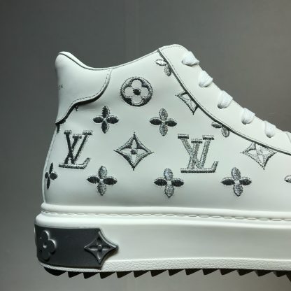 Louis Vuitton mid-cut new casual couple shoes - Image 6