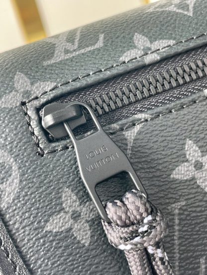 Louis Vuitton PULSE colorblock messenger bag - Image 6