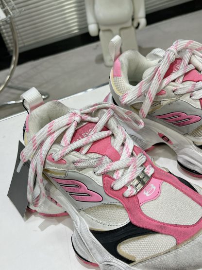 Balenciaga fashionable trendy sports shoes - Image 6
